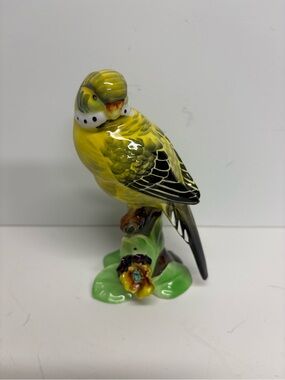 Vintage Napcoware Porcelain Figurine Parakeet Decorative Bird Statue